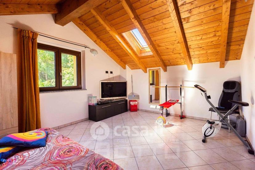 Villa in Via dei Boschi 12 — foto 30 di 37