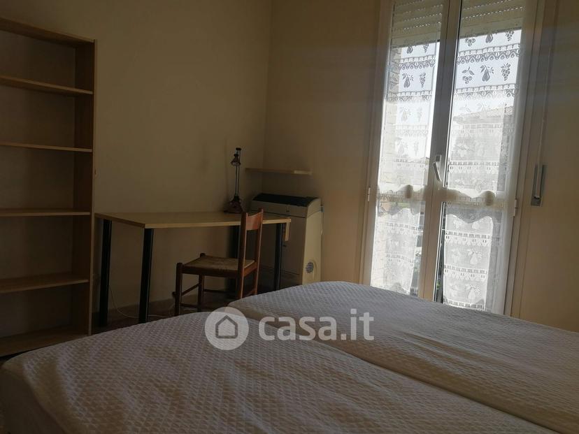 Stanza in Via Passo Buole — foto 7 di 12