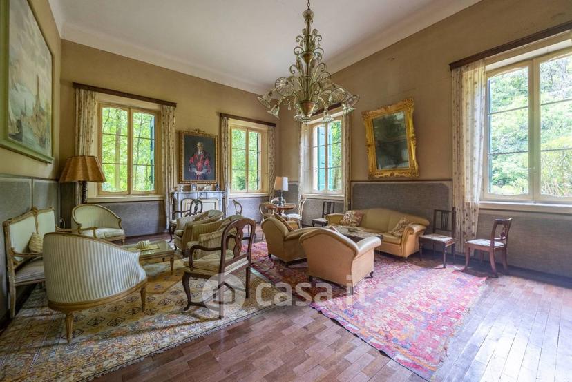 Villa in Via Castelnuovo Rangone — foto 31 di 101