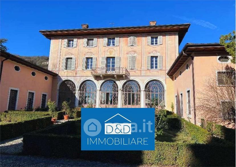 Villa in Via Biagio Marini 16 — foto 17 di 42