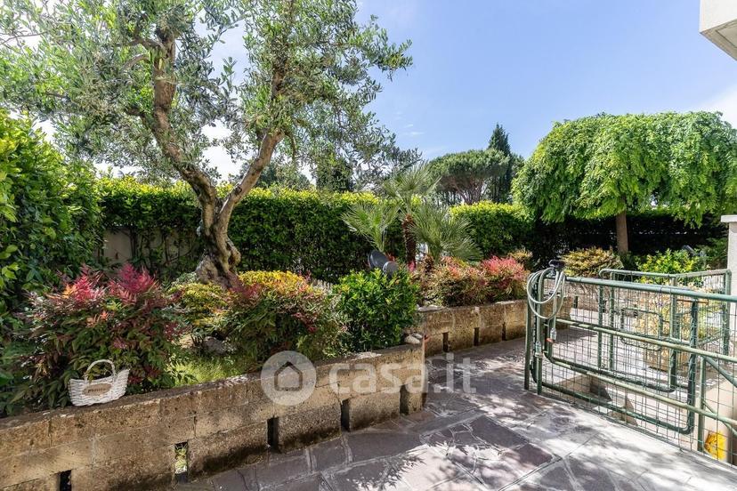 Appartamento in Via Jacopo della Quercia 50053 — foto 4 di 35