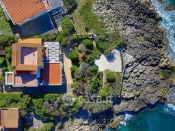 Villa in Lungomare Pozzillo 5