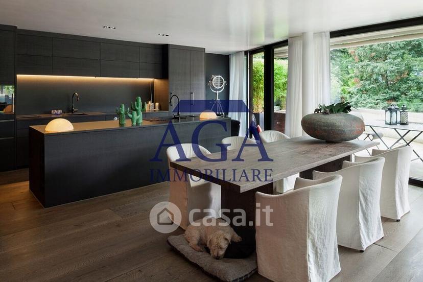 Villa in Viale degli Alpini 31 — foto 4 di 36