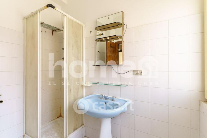 Bilocale in Via Giosuè Carducci 18 — foto 6 di 33