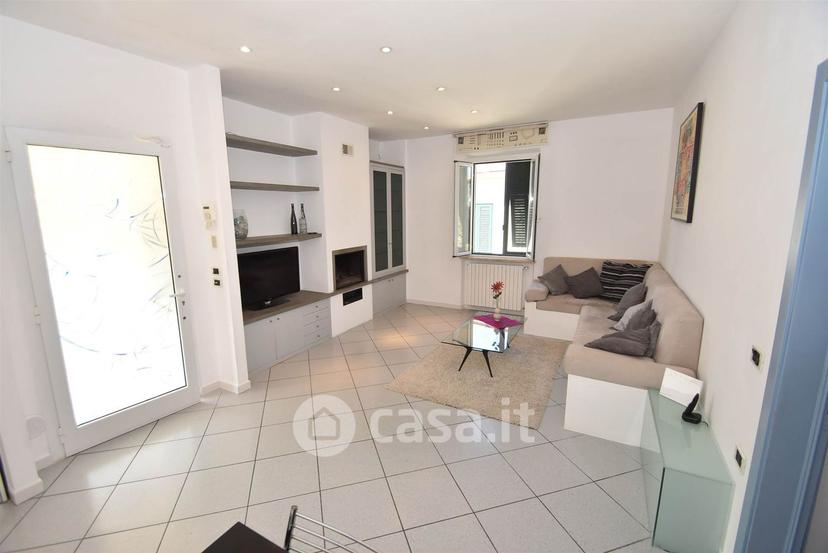 Quadrilocale in Via degli Olmi 6 — foto 6 di 31