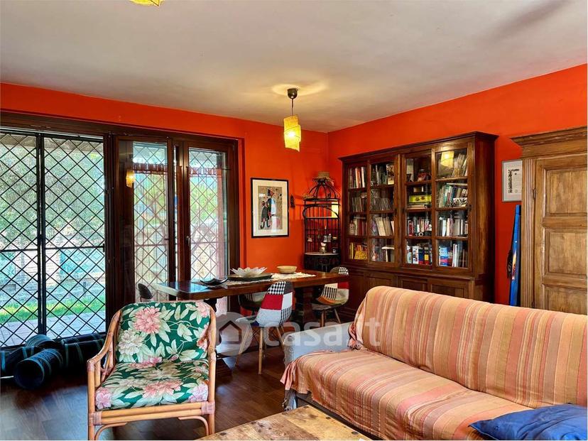 Villa in Via San Rocco — foto 14 di 32