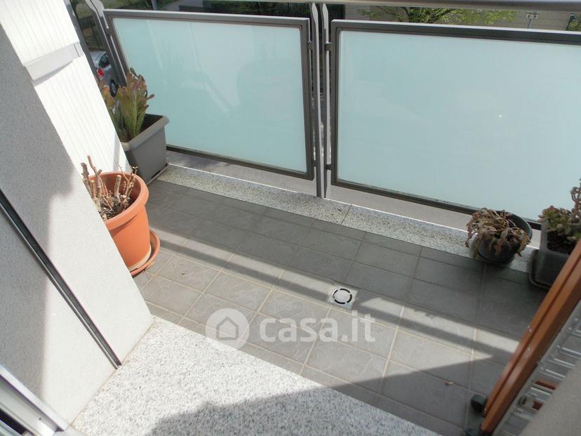 Trilocale in Via Volturno 26 — foto 27 di 34