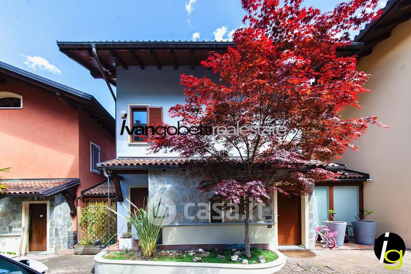 Villa in Via Martiri della Libertà 8 — foto 72 di 72