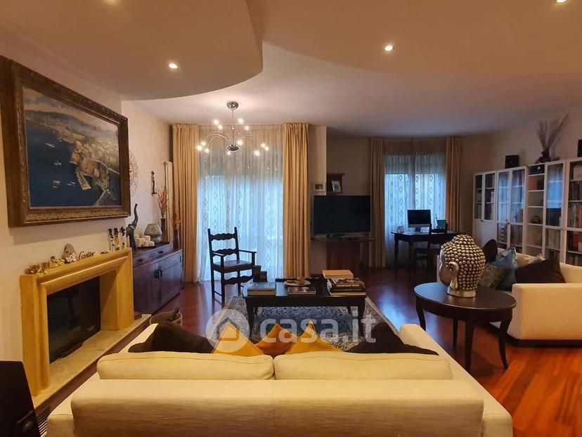 Trilocale in Via Palmiro Togliatti 5 — foto 16 di 19
