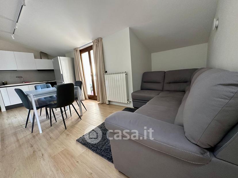 Bilocale in Via Belvedere 10 a — foto 7 di 8