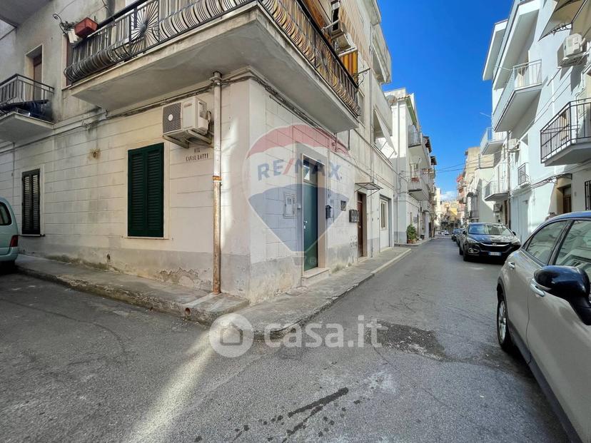 Trilocale in Via Luigi Settembrini 3 — foto 10 di 16