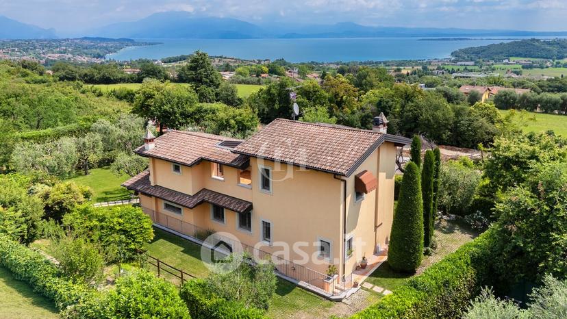 Villa in Via Sirmione 1 — foto 28 di 33