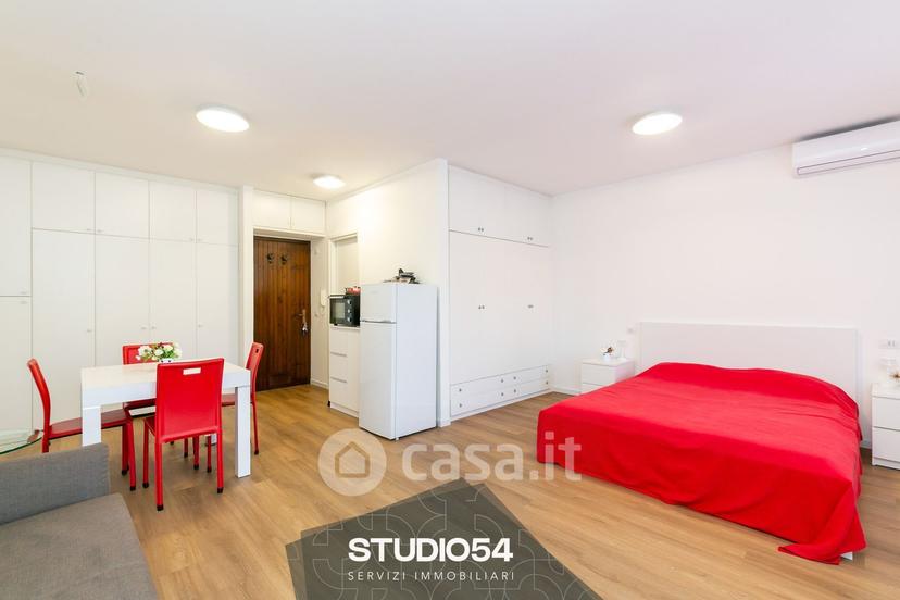 Monolocale in Via Nicolò Tommaseo 15 — foto 31 di 37