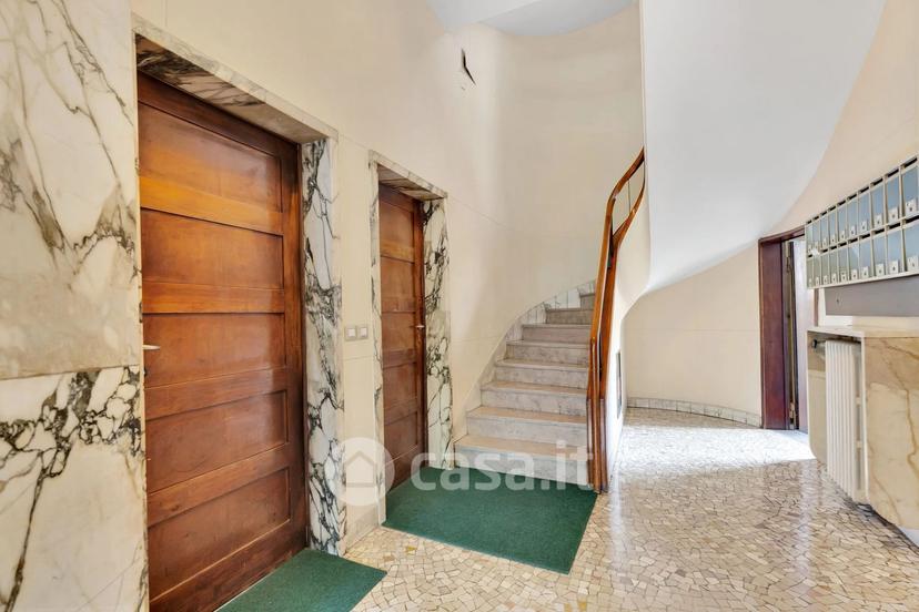 Trilocale in Viale Angelo Filippetti 33 — foto 17 di 50