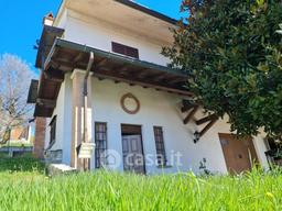Villa in Via Sabbione 4