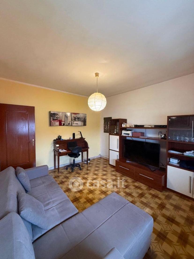 Trilocale in Via Bertole Viale — foto 4 di 22