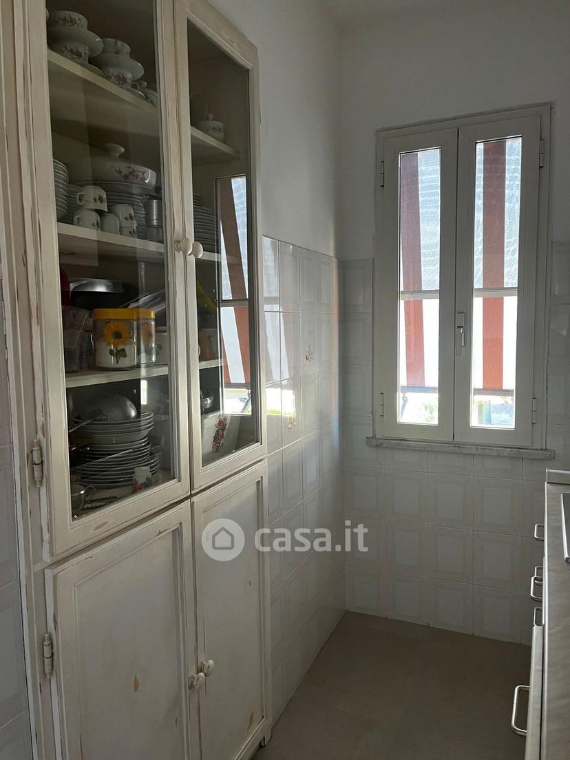 Stanza in Viale Vittorio Veneto 45 — foto 2 di 20
