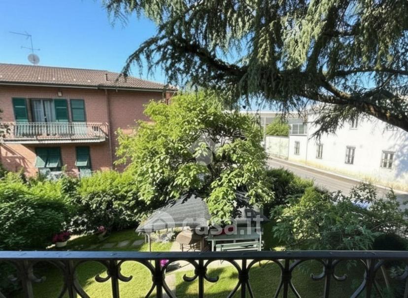 Trilocale in Via Silvio Pellico 8 — foto 13 di 16