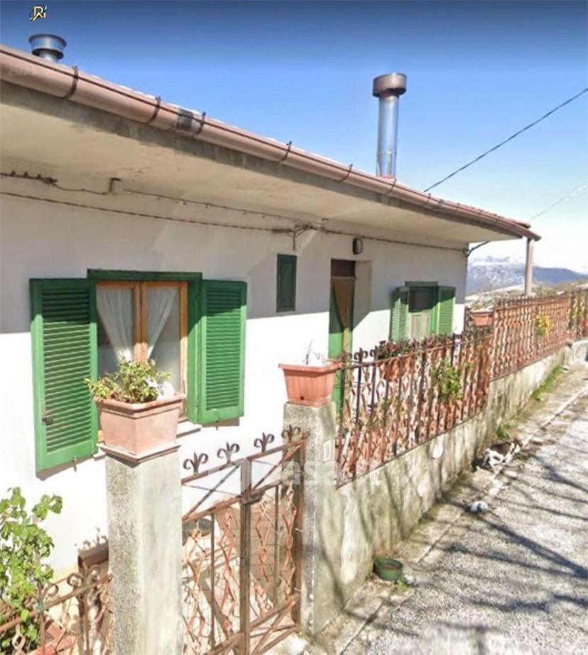 Appartamento in Via Lacone — foto 36 di 44