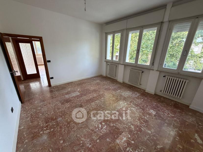 Appartamento in Viale Volturno 111 — foto 12 di 54