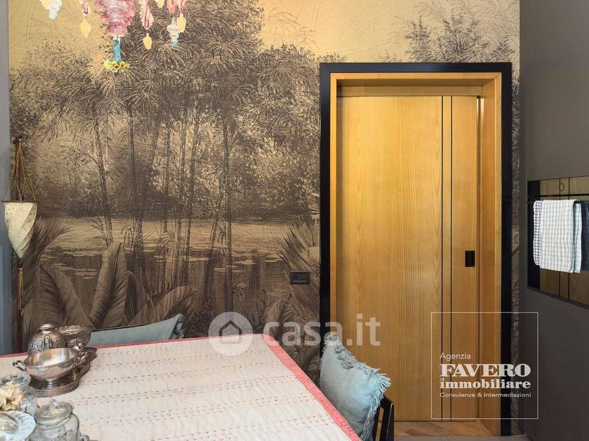 Villa in Piazza G. Marconi 28 — foto 37 di 54