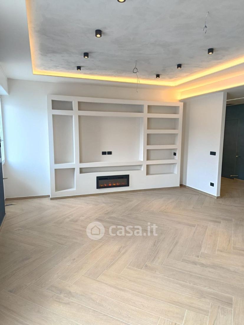 Quadrilocale in Via Facino Cane 15 — foto 28 di 41