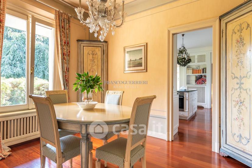 Villa in Via Alcide de Gasperi — foto 6 di 45