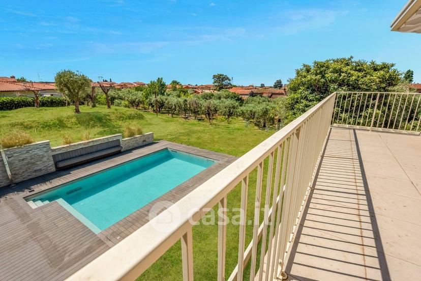 Villa in Via della Chiusa 323 — foto 7 di 36