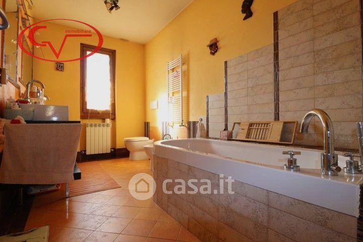 Villa in Via Gustavo Borsari — foto 34 di 56