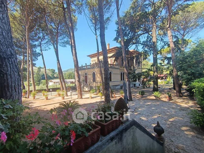 Quadrilocale in Via Ferdinando Innamorati 50 — foto 41 di 47