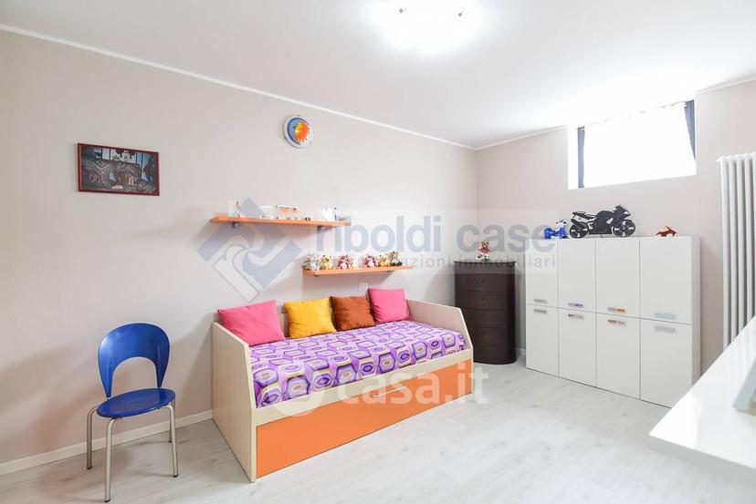 Villa in Via Lombardia — foto 36 di 36