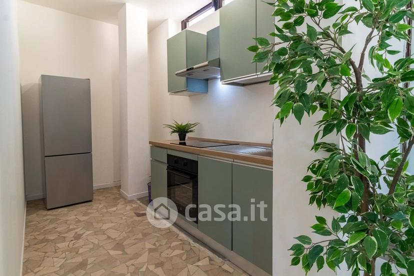 Stanza in Via Cavour 46 — foto 12 di 22