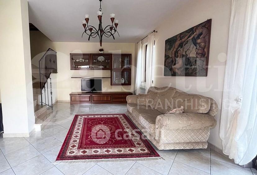 Villa in Via Antonio Gramsci — foto 6 di 14