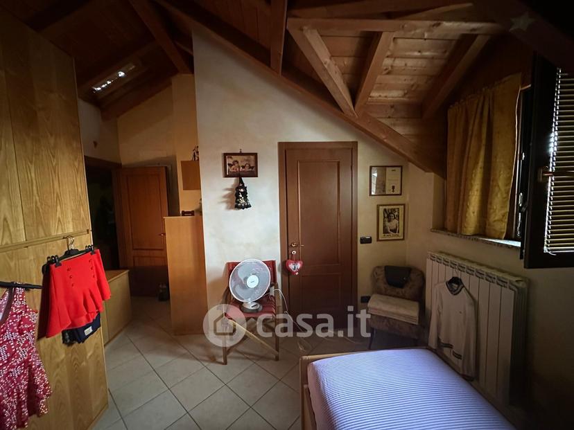 Trilocale in Via XXV Luglio 6 — foto 18 di 29