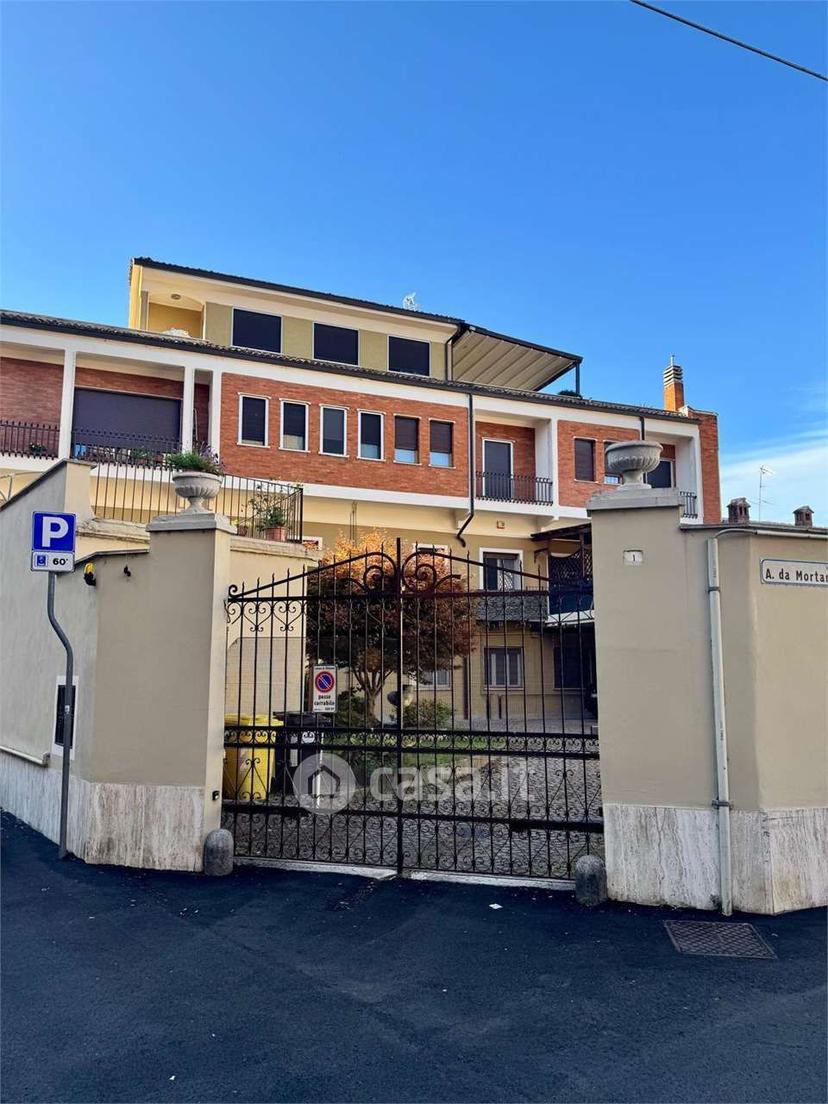 Bilocale in Via Adamo da Mortara 3 — foto 6 di 24