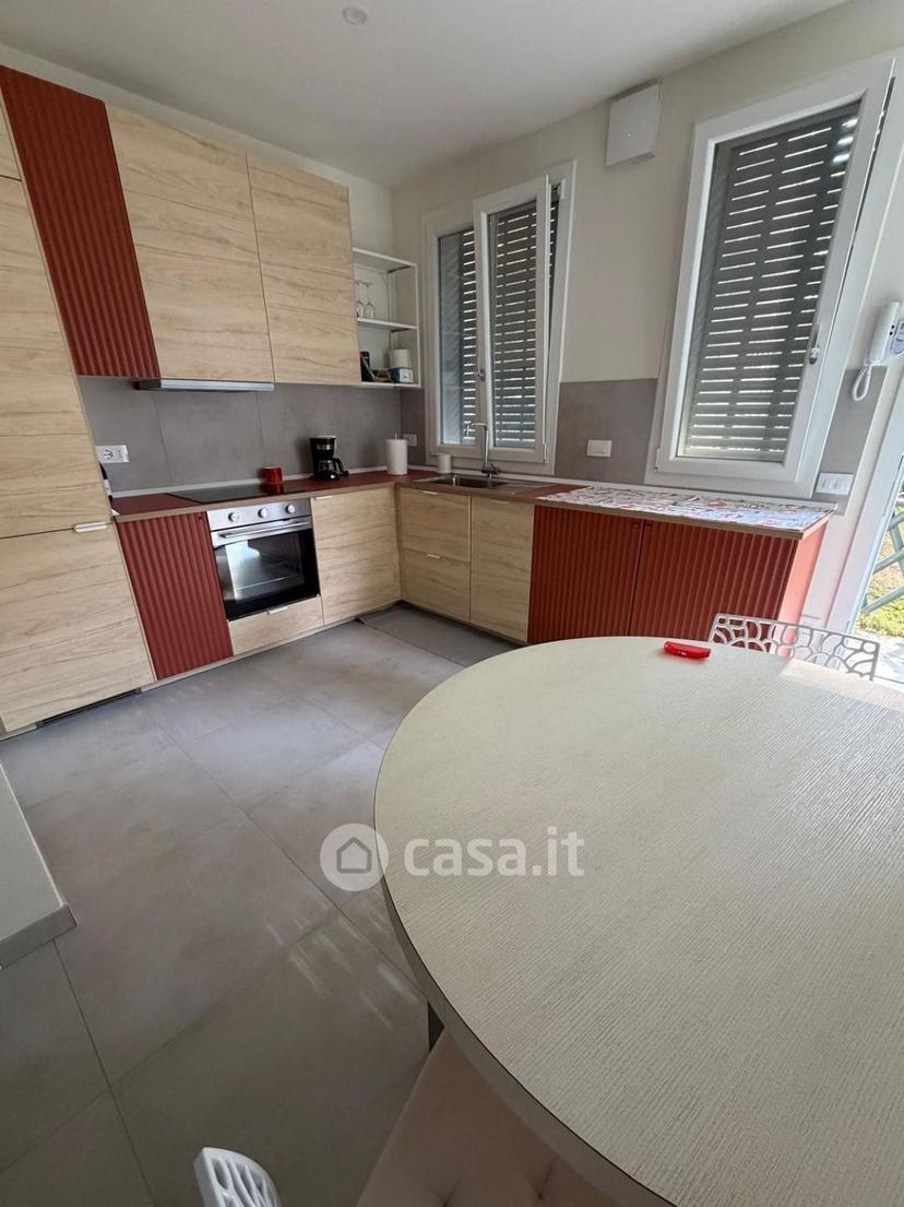 Bilocale in Viale delle Acacie — foto 7 di 7