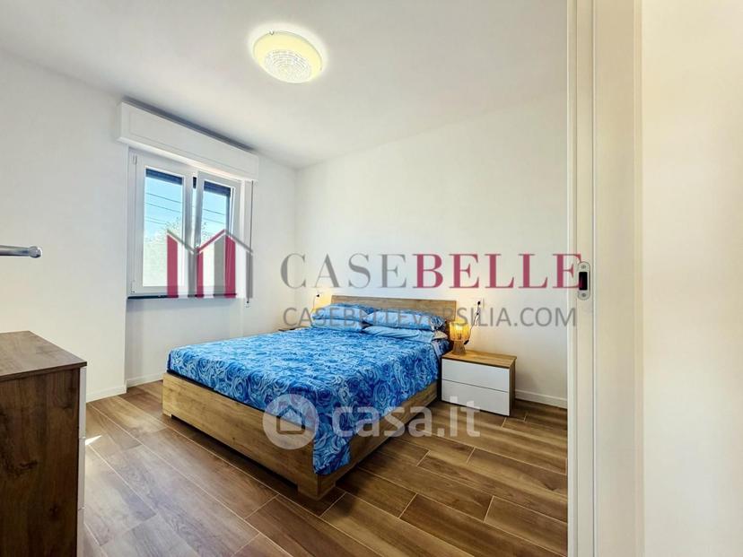 Trilocale in Via Umberto Giordano 55041 — foto 21 di 33