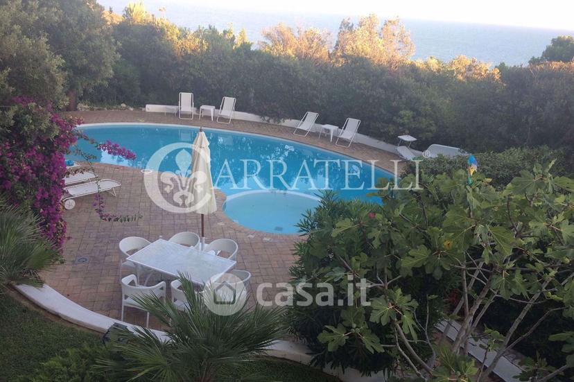 Villa in Via Vasca Moresca — foto 8 di 47