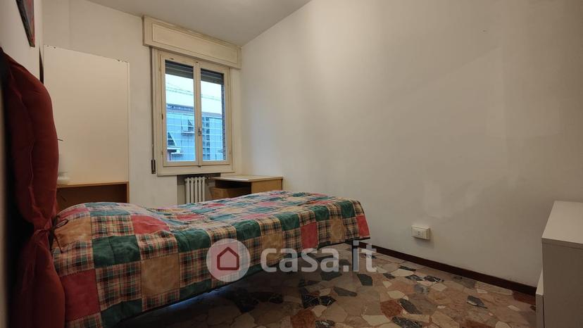 Stanza in Via 4 Giornate di Napoli 4 — foto 7 di 7