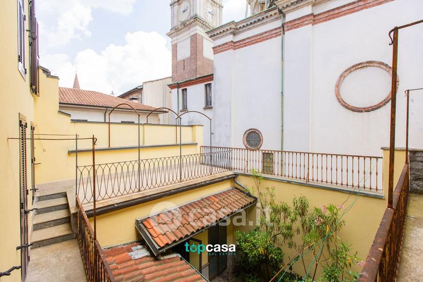 Appartamento in Via Montebello 2 — foto 3 di 22