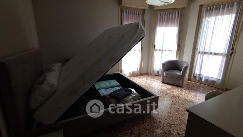 Stanza in Via Giovanni Pascoli — foto 12 di 15