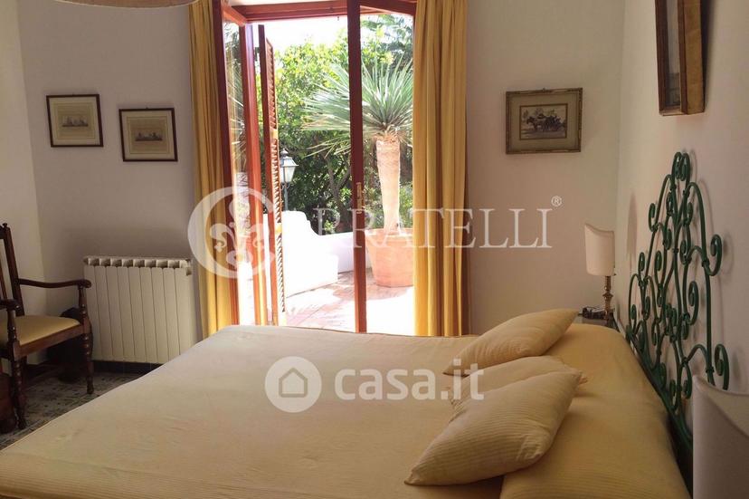 Villa in Via Vasca Moresca — foto 7 di 47