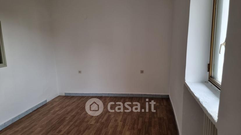 Trilocale in Piazza C. B. Cavour 2 — foto 7 di 28