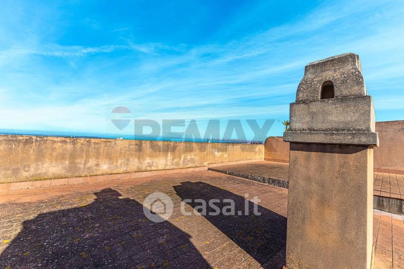 Appartamento in Piazza Tola 41 — foto 64 di 109
