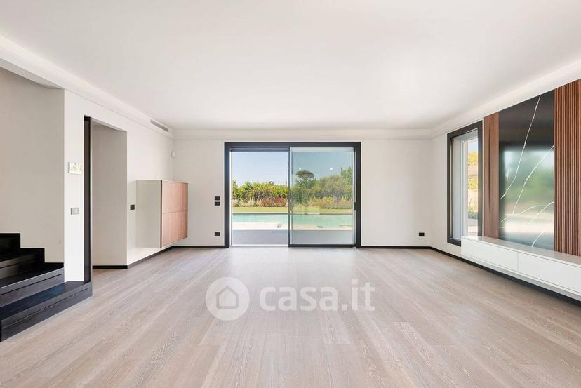 Villa in Via di Tonfano — foto 21 di 38