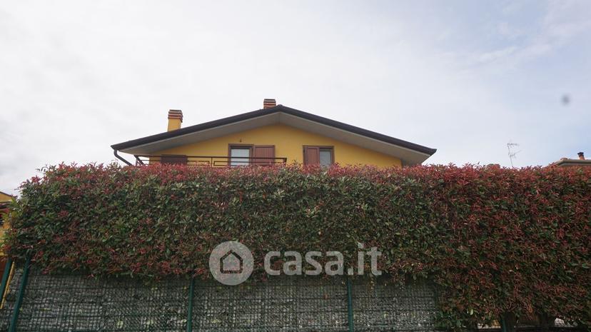 Trilocale in Via Cernaia 34 — foto 12 di 16