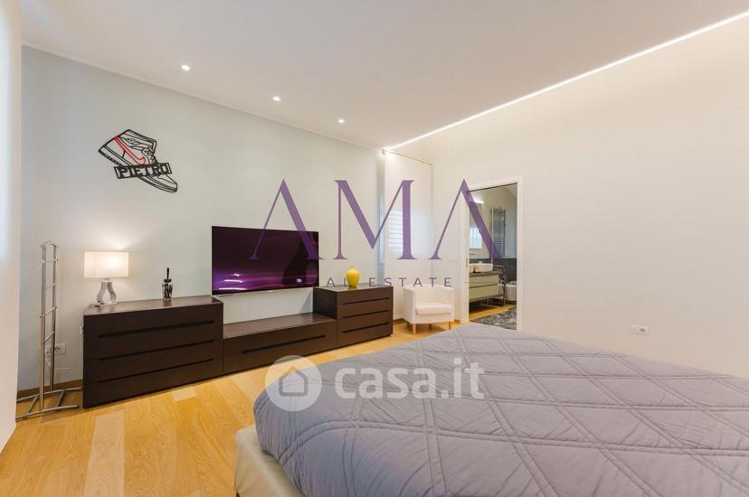 Villa in Via Gemona — foto 6 di 42