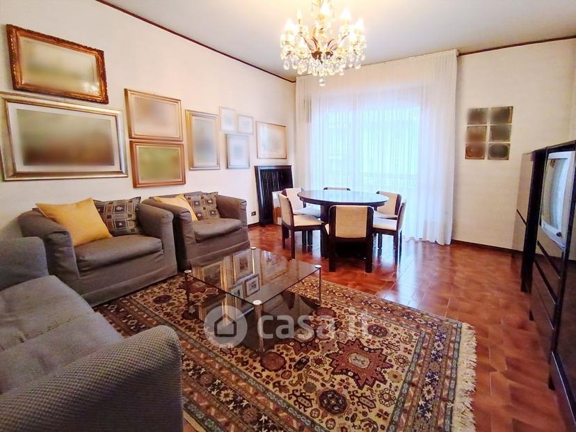 Quadrilocale in Via Carlo Cattaneo 36 — foto 8 di 36