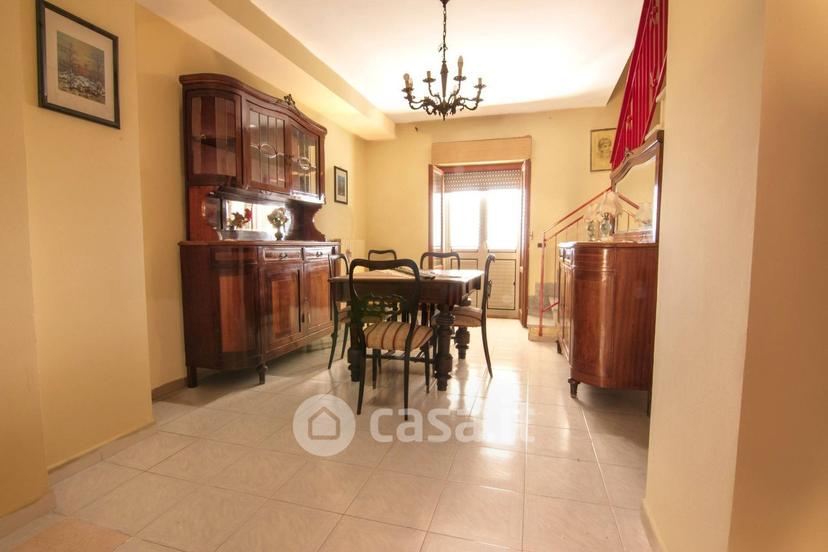 Trilocale in Via Pie' di Castello — foto 11 di 15
