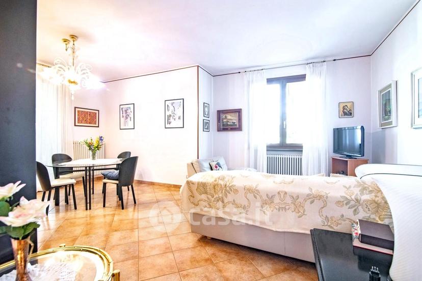 Villa in Via Fratelli Vigorelli — foto 40 di 54
